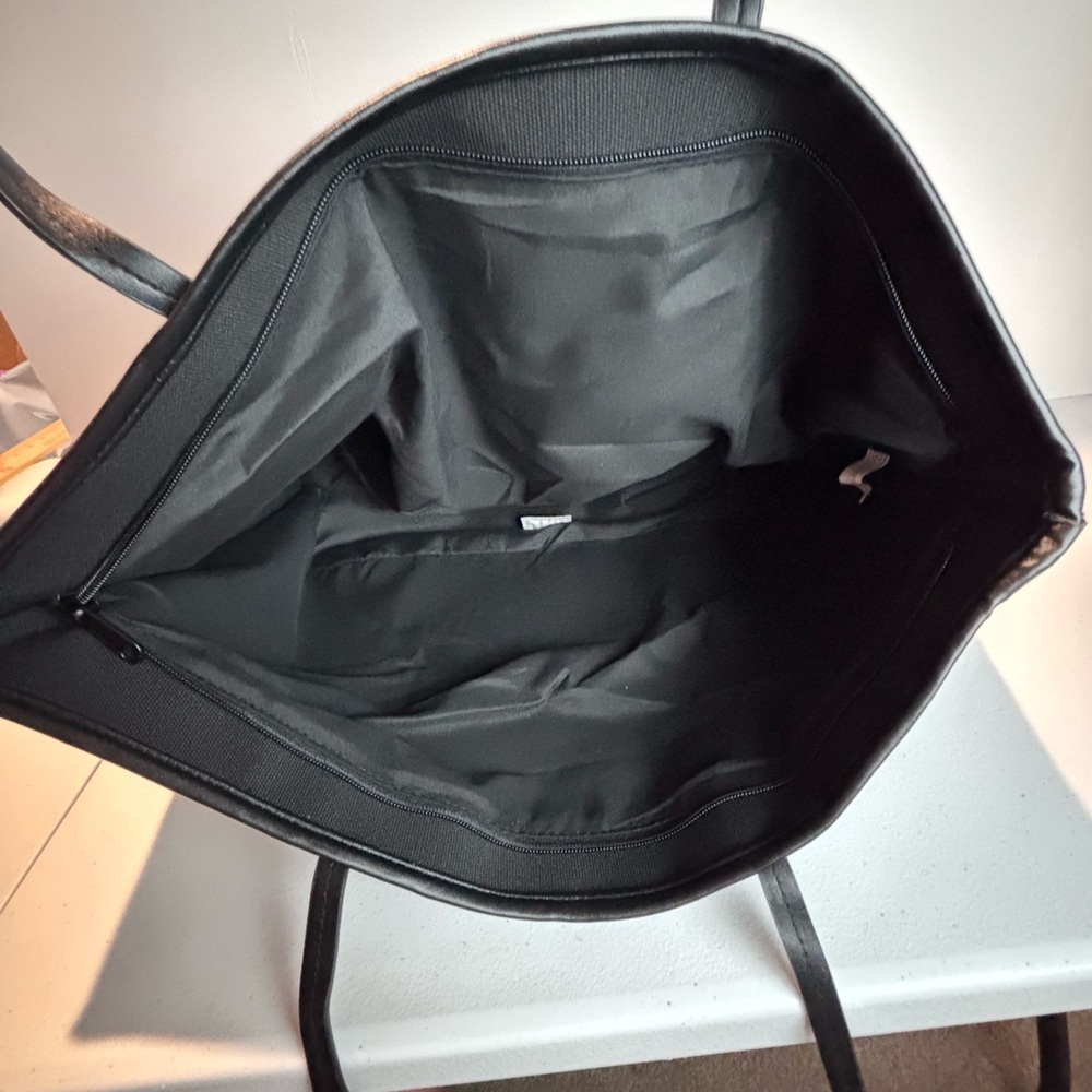 Cleobella Black Canvas Tote Bag with Vegan Leather Trim NWOT - Picture 7 of 9